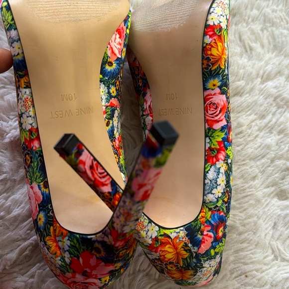 NEW NINE WEST TATIANA SZ 10 - Picture 6 of 7